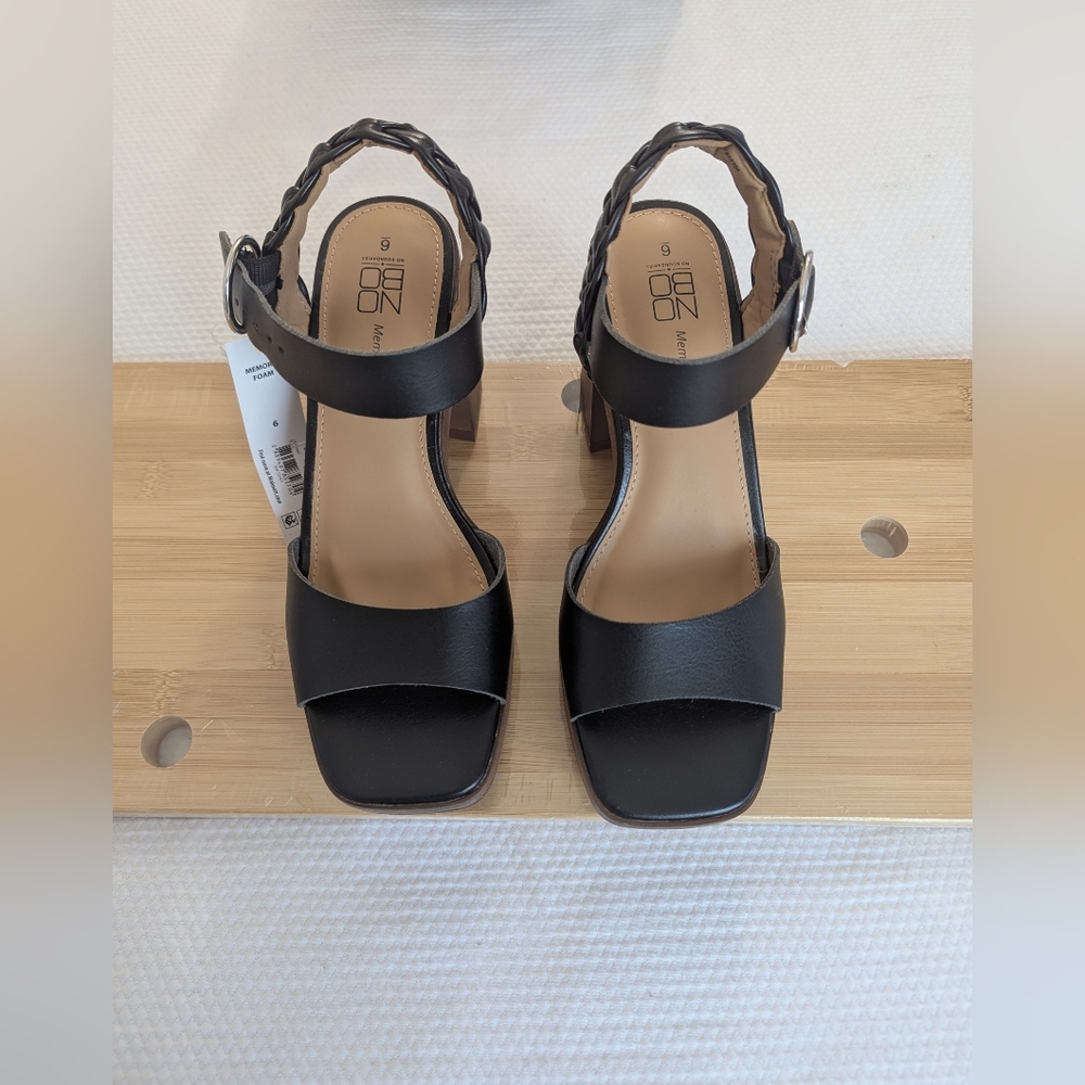 Black Open Toe Sandals